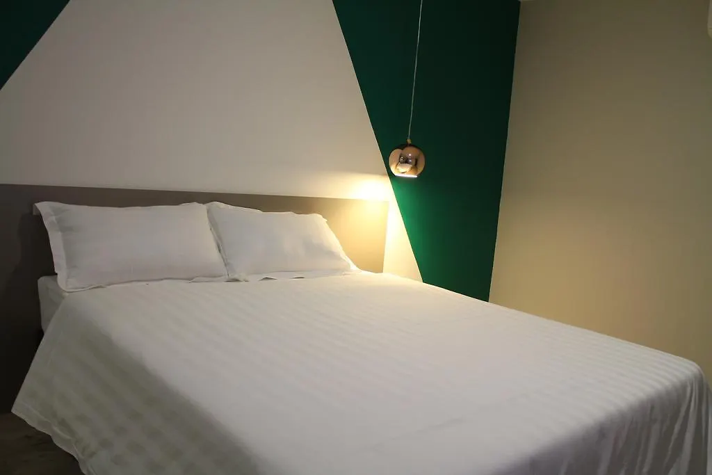 Dejaya Boutique Hotel Kuchai Lama Куала-Лумпур